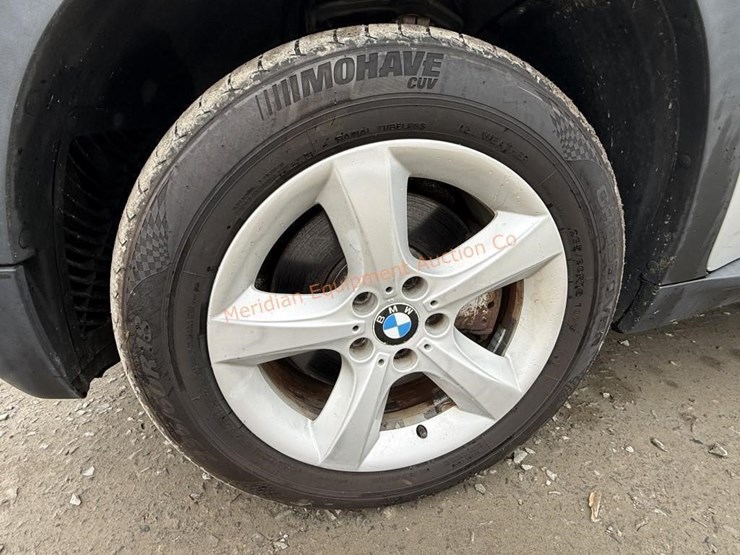 2010-bmw-x5-image-16