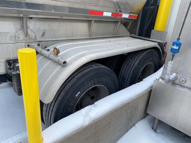 1998-walker-tanker-image-20