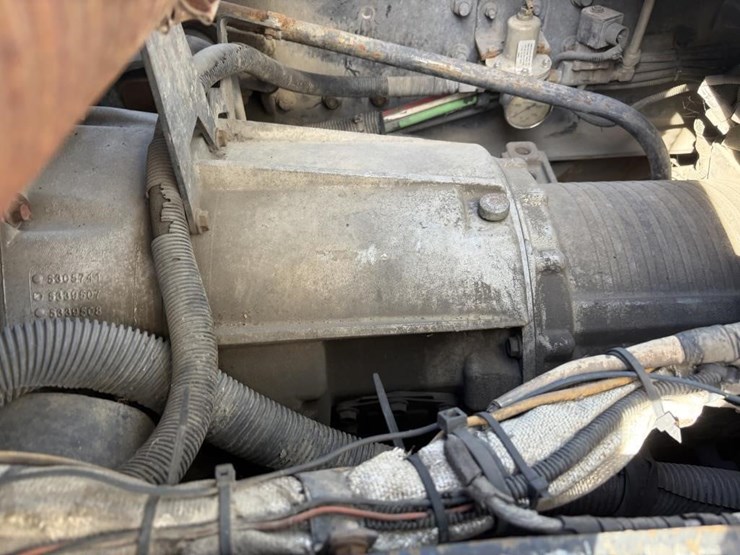 2010-autocar-xpeditor-image-8