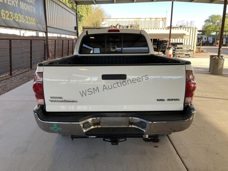 2005-toyota-tacoma-image-6