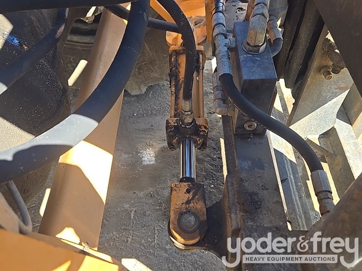 2018-case-586h-image-31