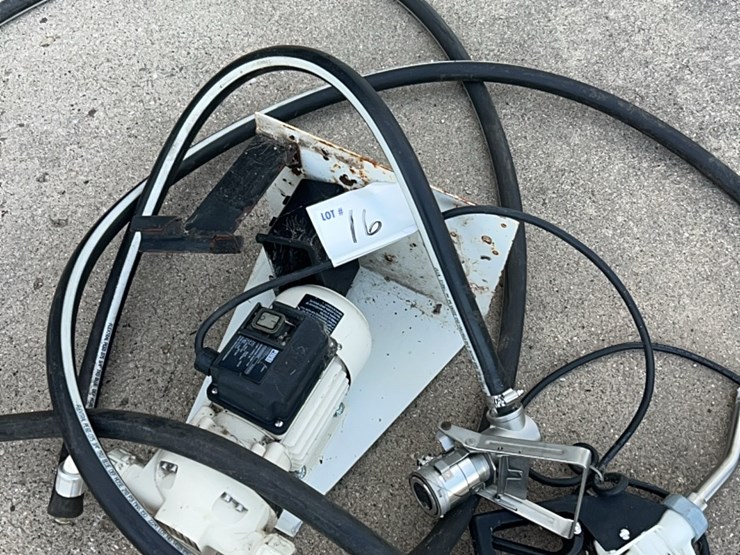 def-pump,-hose,-knozzle.-like-new-image-3