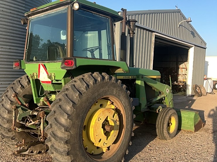 john-deere-4430-image-15