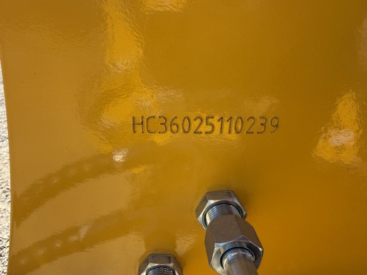 #129-•-mini-skid-steer-loader---sdll60-image-4