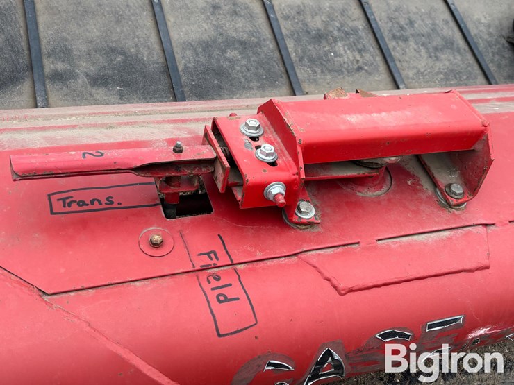 case-725-pull-type-swather-image-9