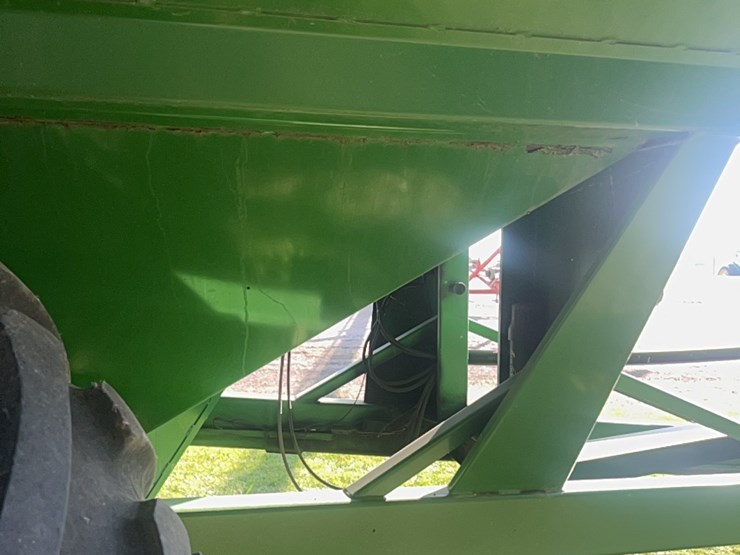 2006-unverferth-8250-image-34