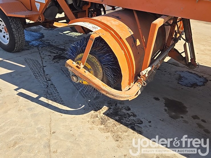 2018-broce-rjt350-image-52