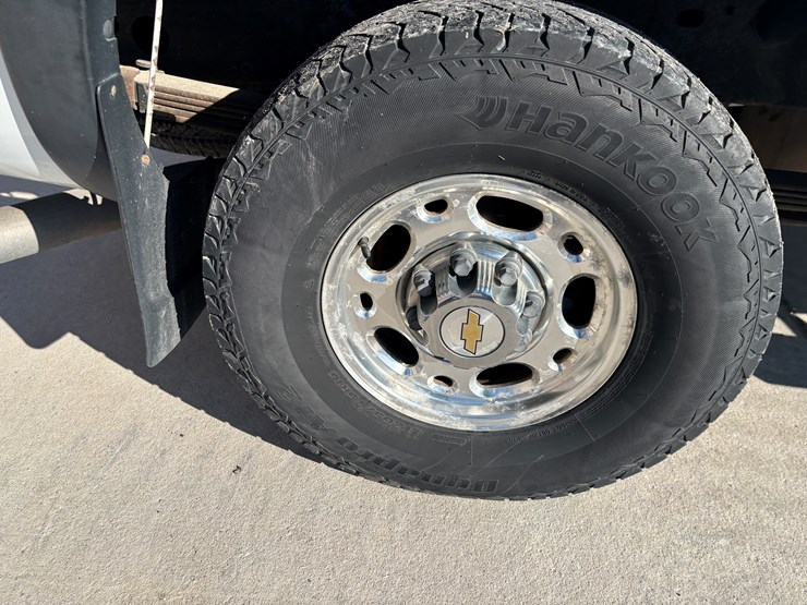 2002-chevrolet-2500-image-69