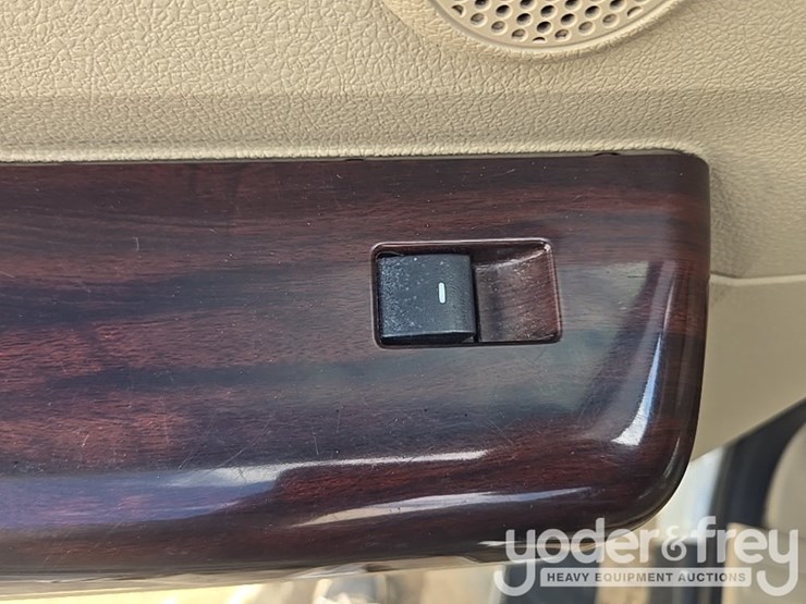 2008-ford-f350-image-46