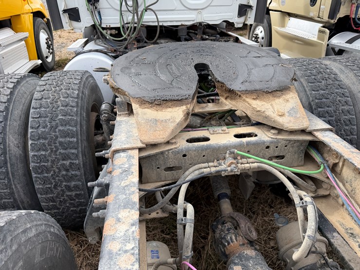 #40953-•-2019-freightliner-cascadia-t/a-daycab-truck-tractor-3akjhtdv4kskd3197-image-17