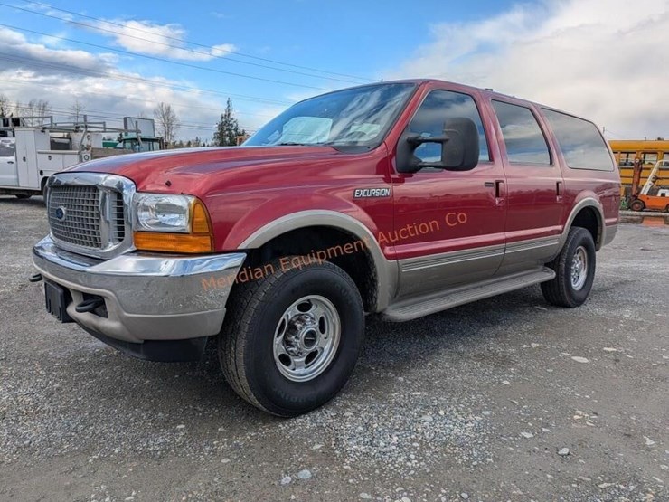 2000-ford-excursion-limited-image-1