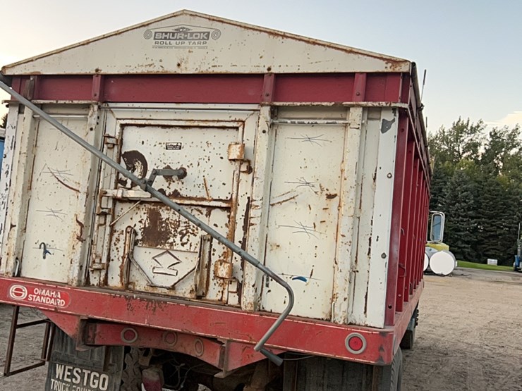 1975-chevrolet-c60-image-40