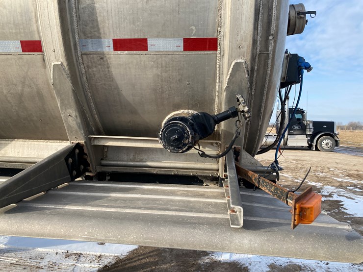 1980-trailmobile-tanker-image-35