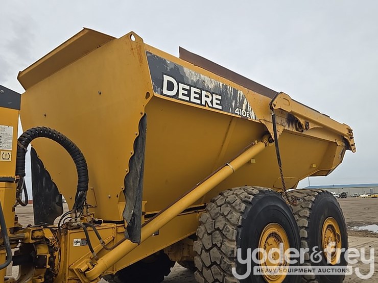 2013-deere-410et-image-62