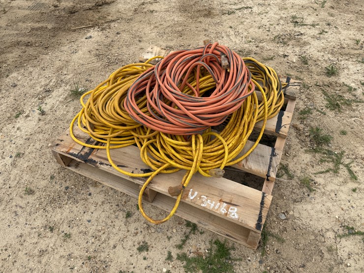 #3650-•-extension-cords-image-1