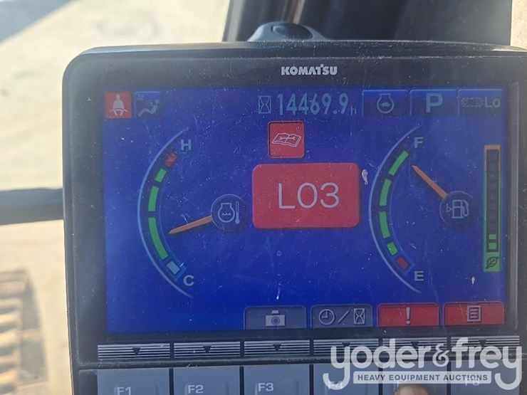 2013-komatsu-pc490-lc-10-image-84