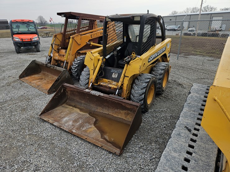 1999-john-deere-250-image-21