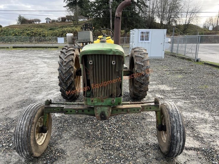 john-deere-3010-image-3