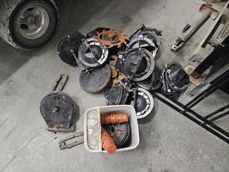 2011-kinze-3600-image-17