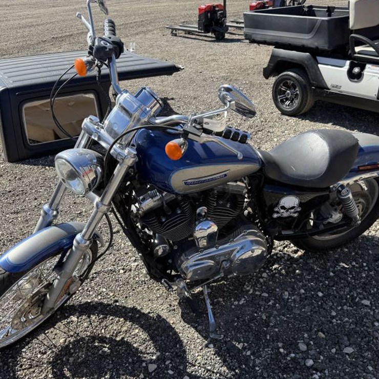 #152 • 2009 Harley Davidson Twin V Motorcycle
