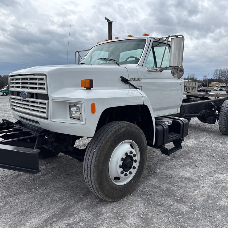 1994 FORD F800