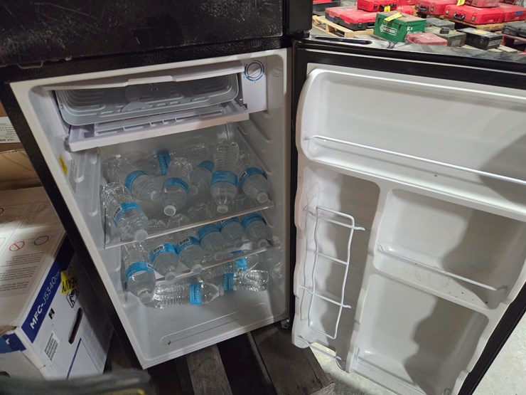 #5396-•-heater,-fridge,-microwave,-and-printer-image-5