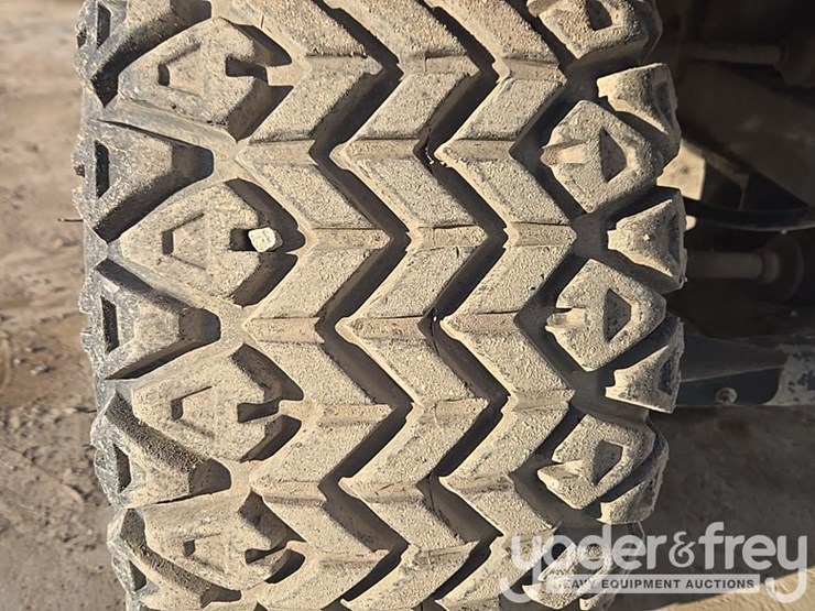 2012-kubota-rtv1140cpx-image-14