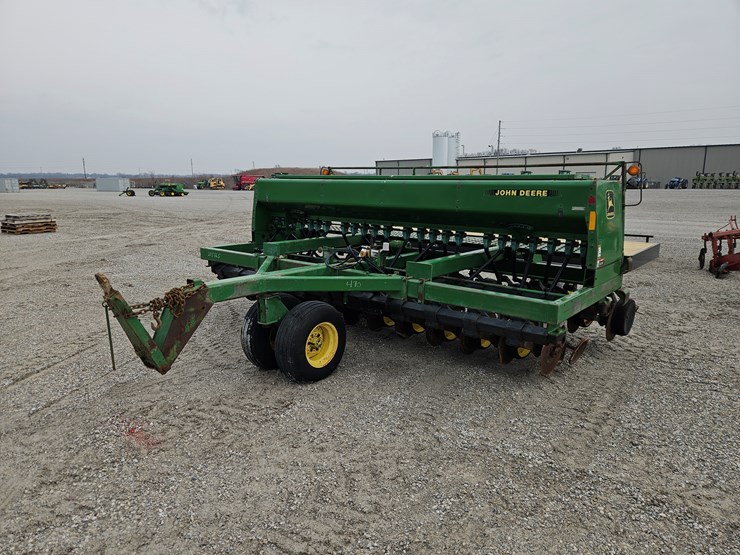 1994-john-deere-750-image-1