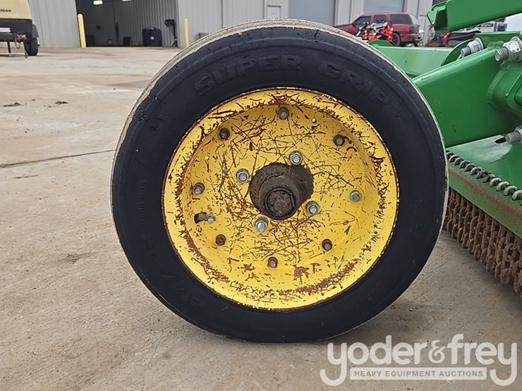 2020-john-deere-mx10-image-8