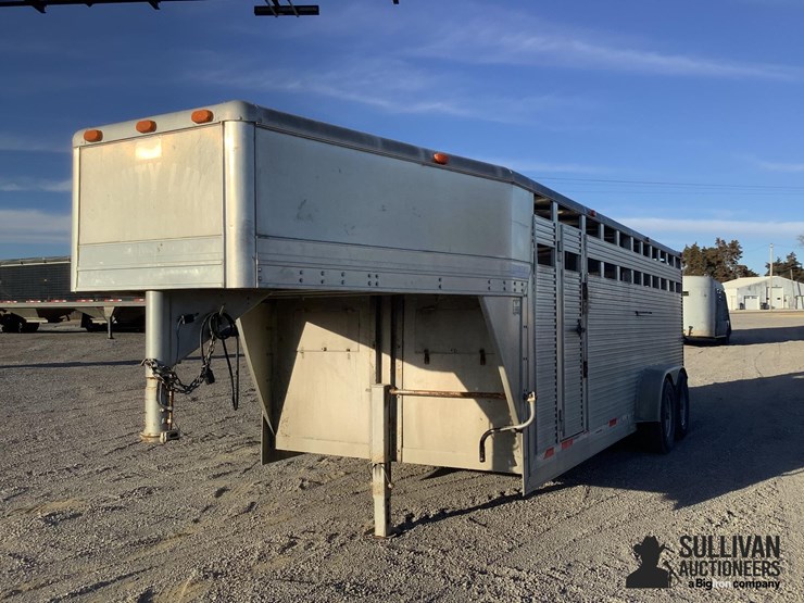 1998-chaparral-trailer-image-1