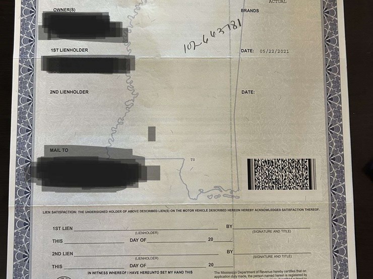 2015-chevrolet-tahoe-lt-image-28