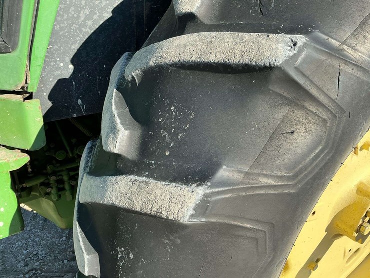 1980-john-deere-4440-image-25