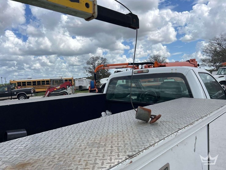 2012-ford-f350-image-19