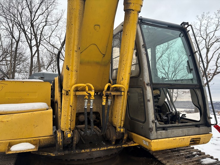 #2283-•-kobelco-sk-220-mark-iv-excavator-image-17