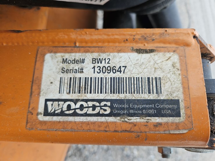 2014-woods-bw12-image-10