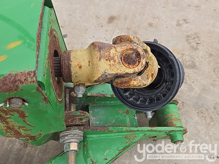 2020-john-deere-mx10-image-16