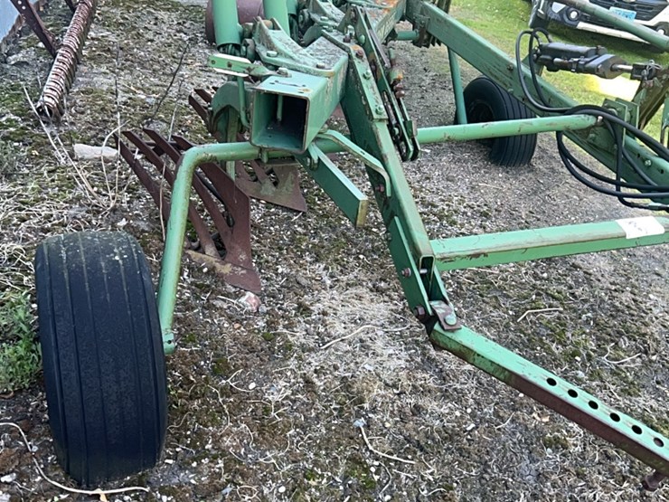 john-deere-3200-image-10