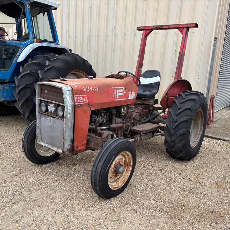 MASSEY-FERGUSON 245