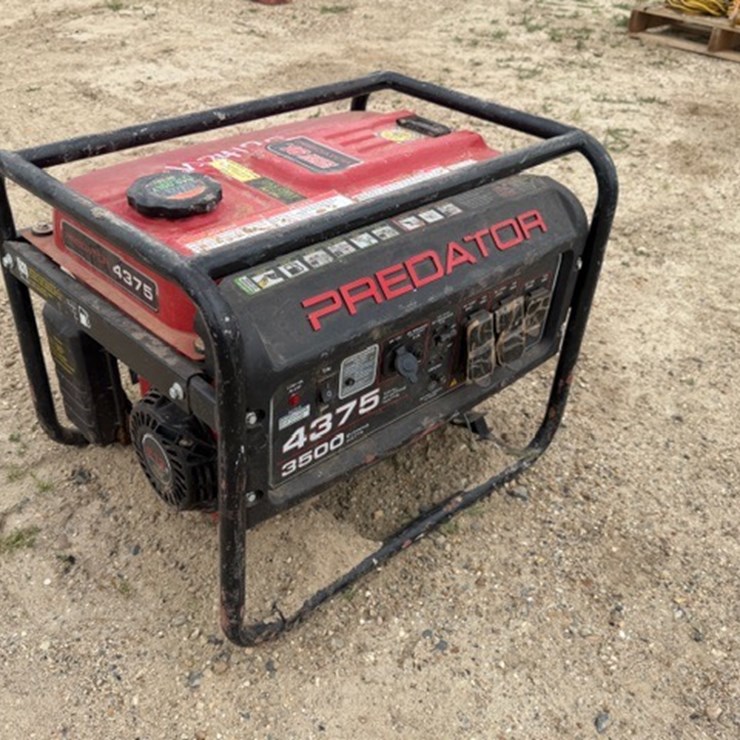 #3655 • PREATOR 4375/3500 GENERATOR