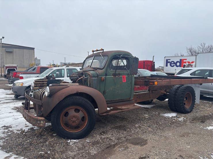 #2255-•-1941-chevrolet-flatbed-dump-truck-image-1
