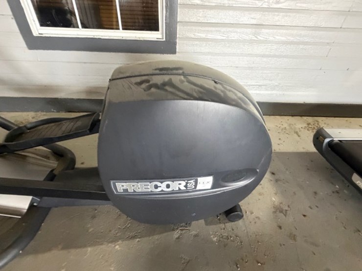 #34119-•-precor-efx524-elliptical-image-5