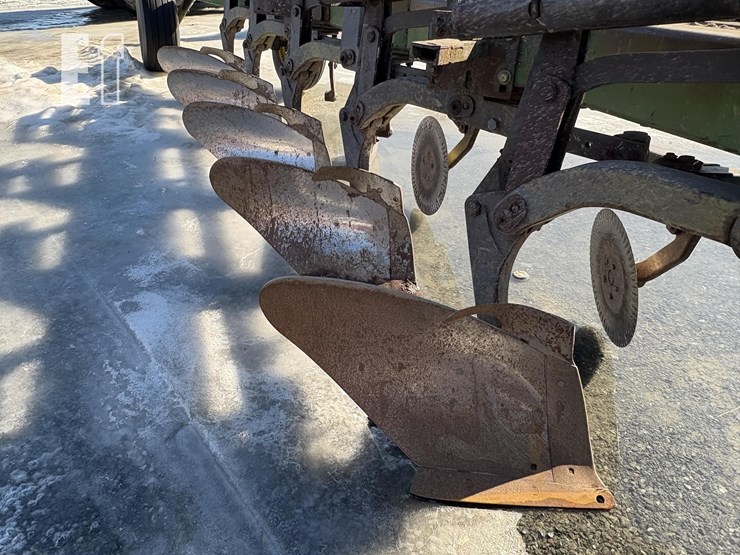 john-deere-820-image-6