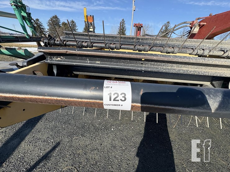 new-holland-1475-image-11