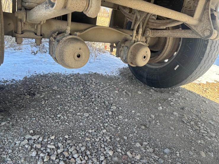 #2292-•-1991-cornhusker-pup-trailer-image-29