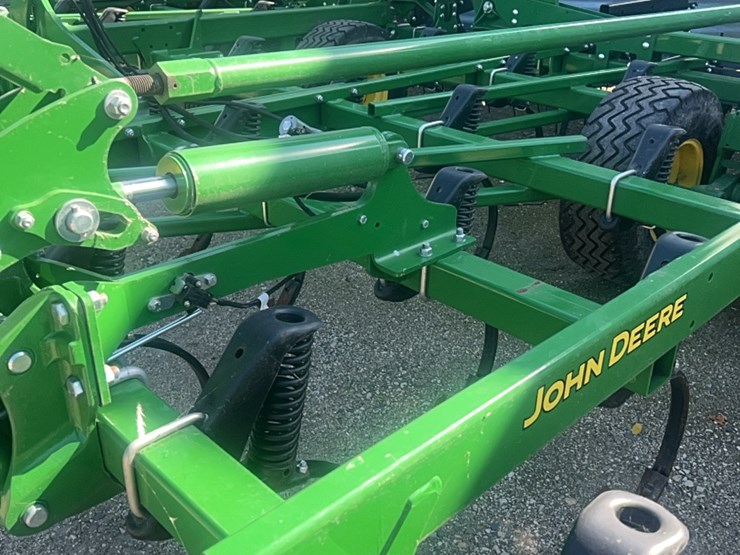 2024-john-deere-52-image-121