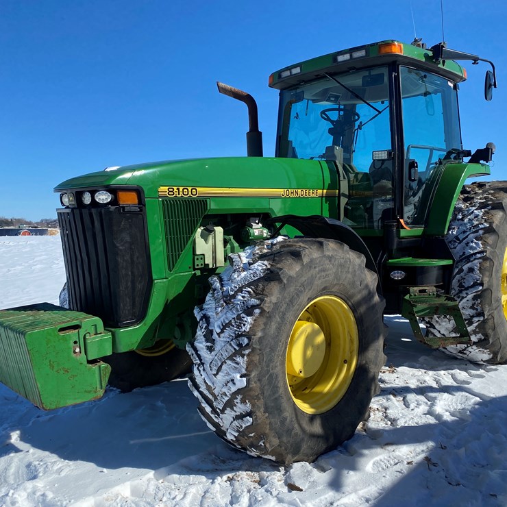 JOHN DEERE 8100