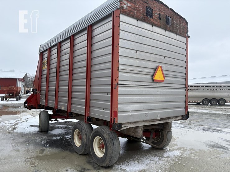 h-&-s-fb7416-image-8