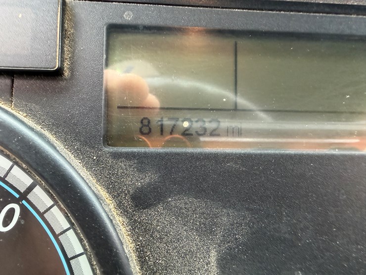 #40952-•-2016-freightliner-t/a-daycab-truck-tractor-3akjged50gshn2261-image-70