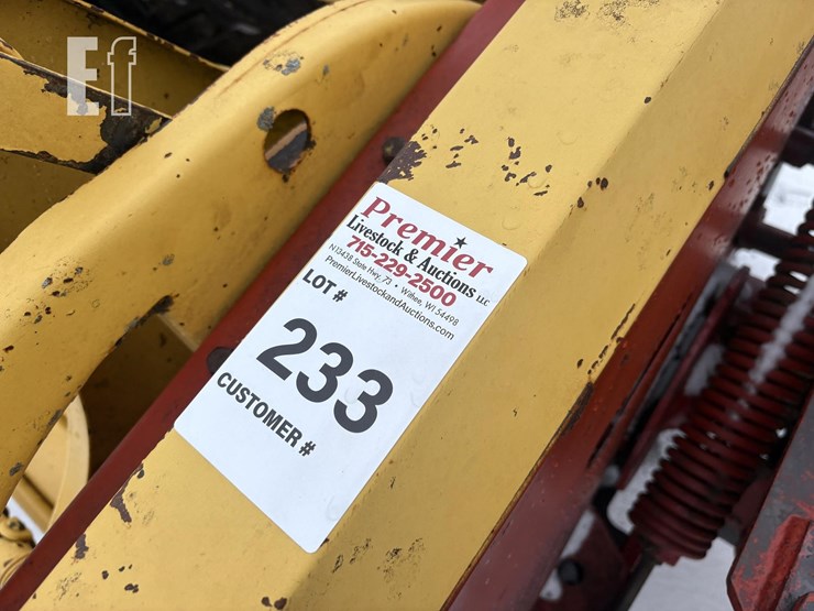 new-holland-492-image-10