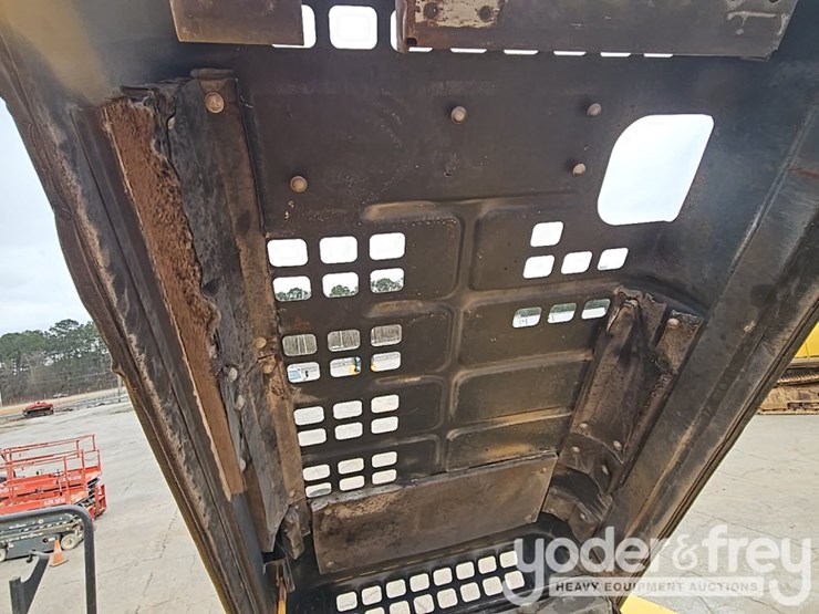 2007-komatsu-pc300-lc-8-image-30